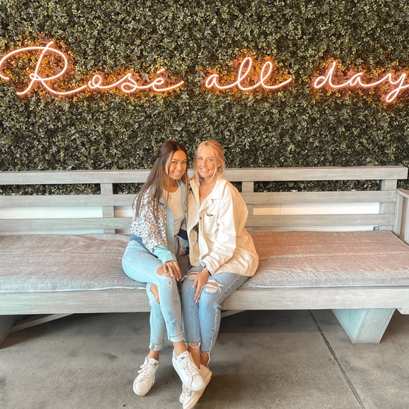 Floral Light Denim Jacket - Picture 3 of 6